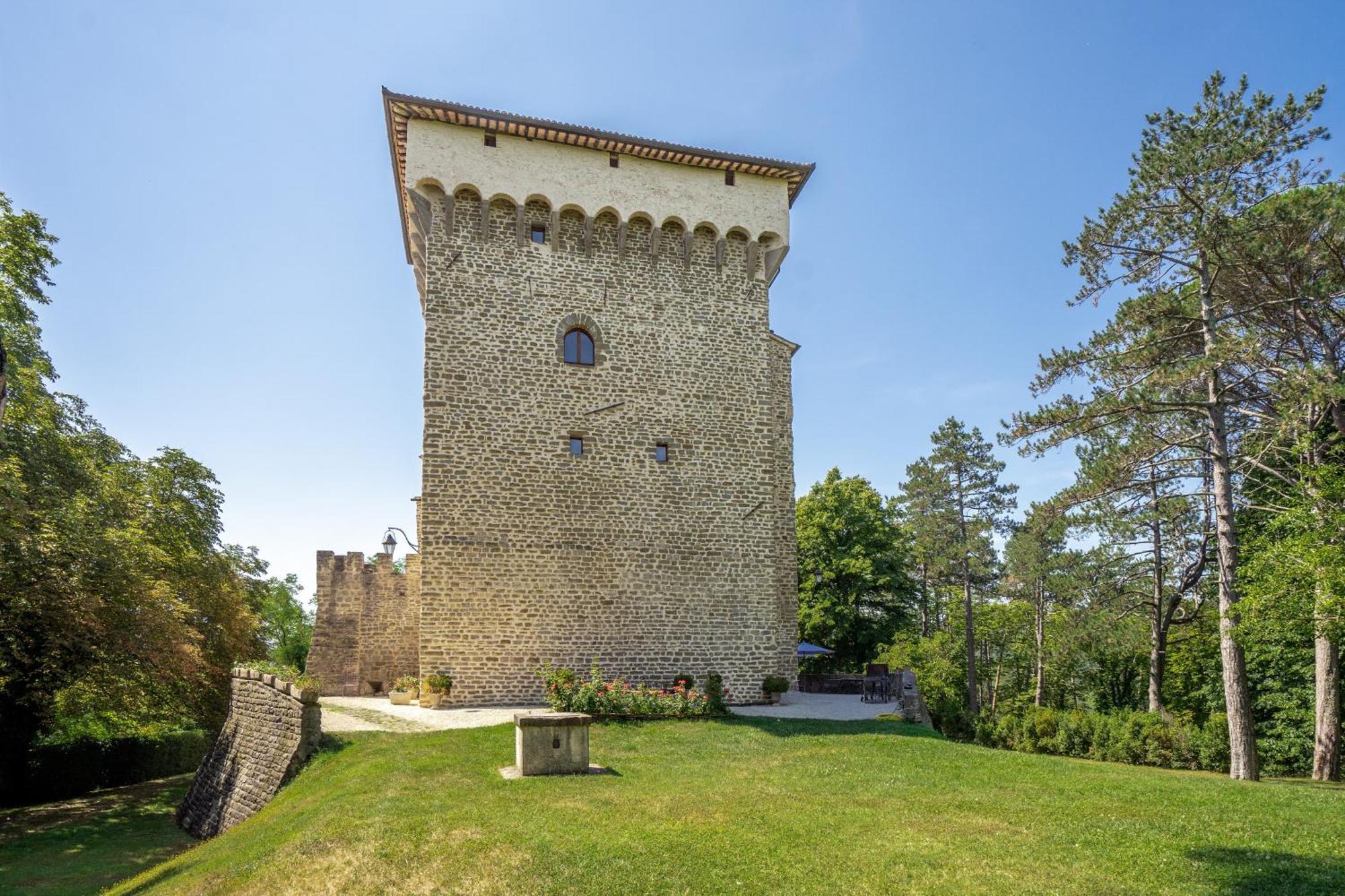 Villa Castello Di Magrano Gubbio Exterior foto